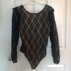 Discovery black lace bodysuit